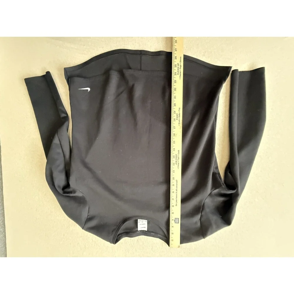 Nike Men's XL Therma Fit Black Long Sleeve Sweater Athletic Wear